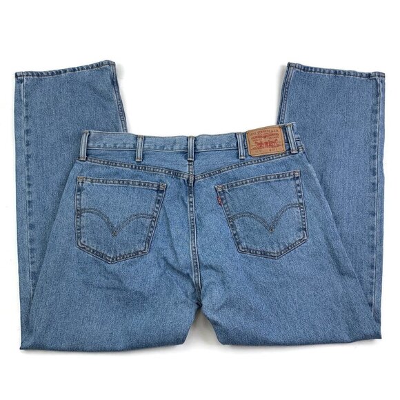 Levi's 505 Straight Fit Medium Wash Jeans Men's Size 38/30 - Picture 3 of 8